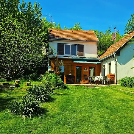 Poci Lak Ferienhaus